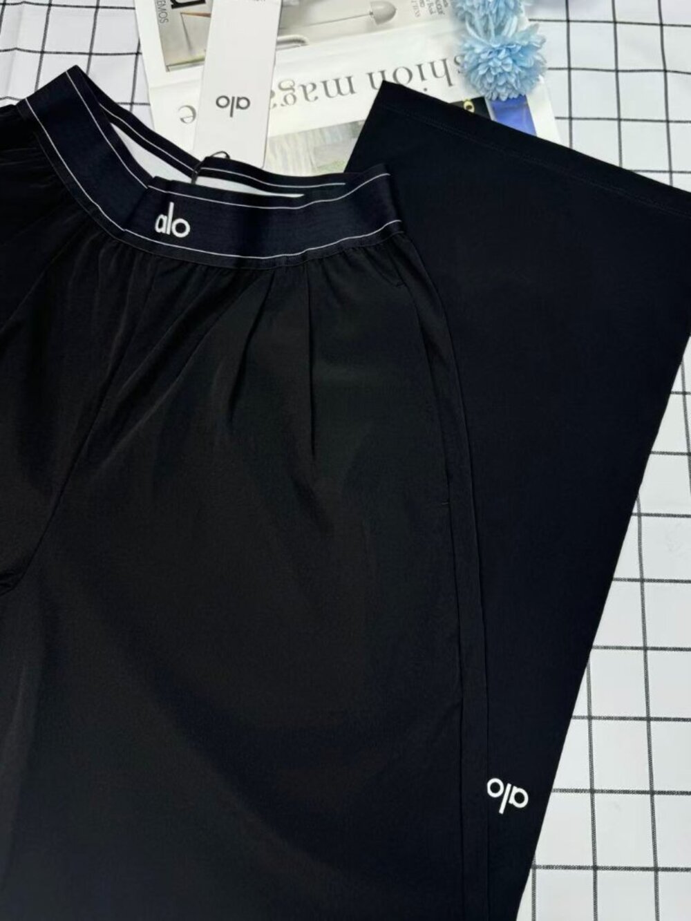 💗Black ALO Yoga Straight-Leg Trouser Suit Up Pants🤭NWT (Length:30" Inseam) - Picture 5 of 9